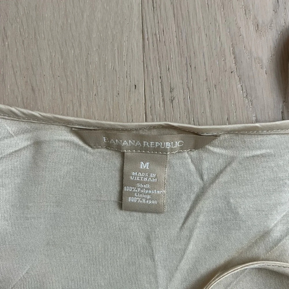 Banana Republic Cream Sparkle Tank - Picture 3 of 4